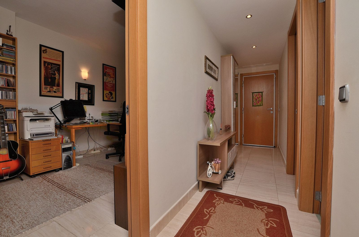 Appartement te koop in Benalmadena | 3 slaapkamers H5302717