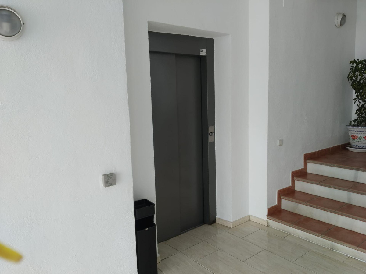 Appartement te koop in Benalmadena | 2 slaapkamers H5303230