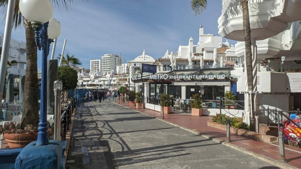Appartement te koop in Benalmadena | 3 slaapkamers H5306350
