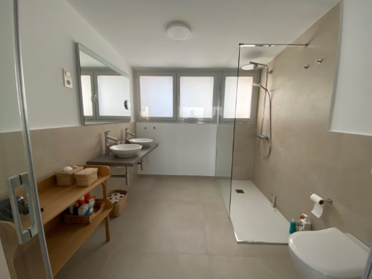 Appartement te koop in Benalmadena | 3 slaapkamers H5322985