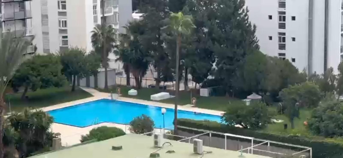 Appartement te koop in Benalmadena | 2 slaapkamers H5325115