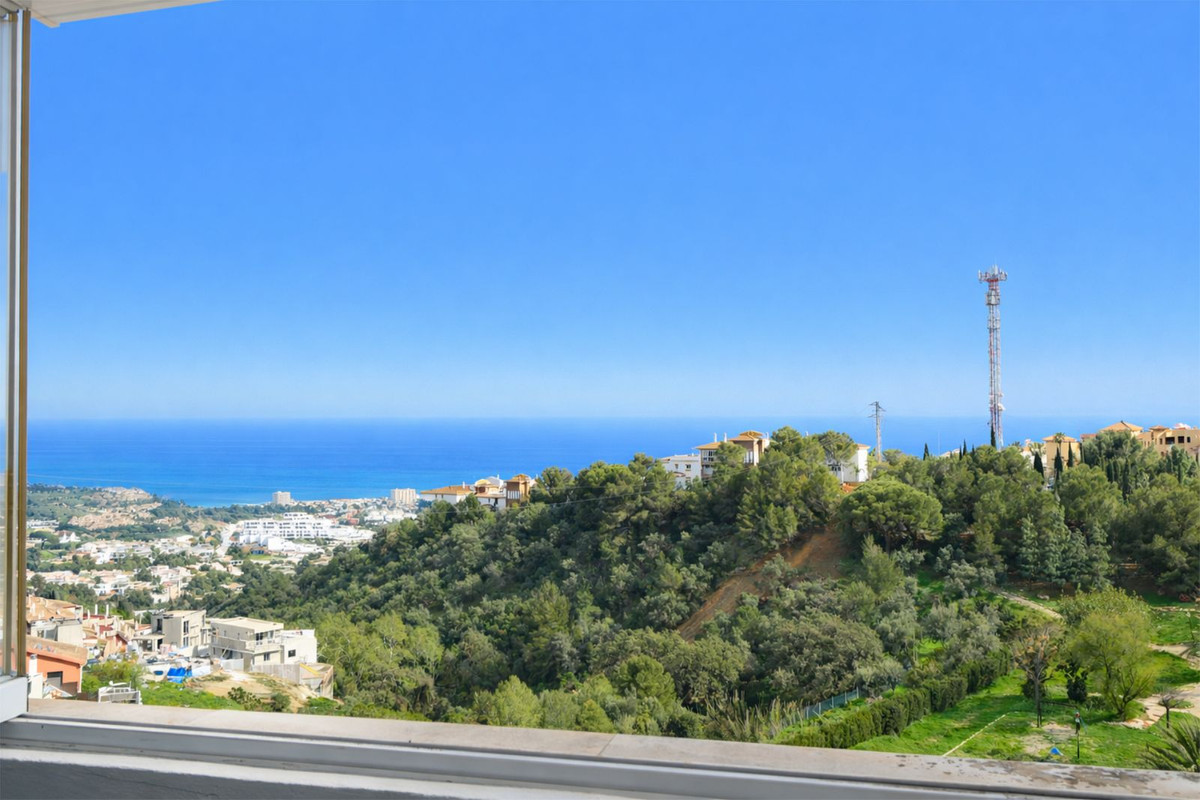 Penthouse te koop in Benalmadena | 3 slaapkamers H5327758