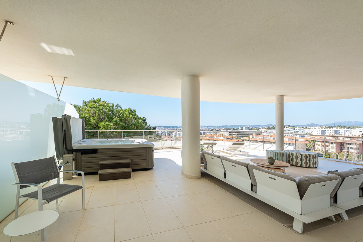 Property main view 40