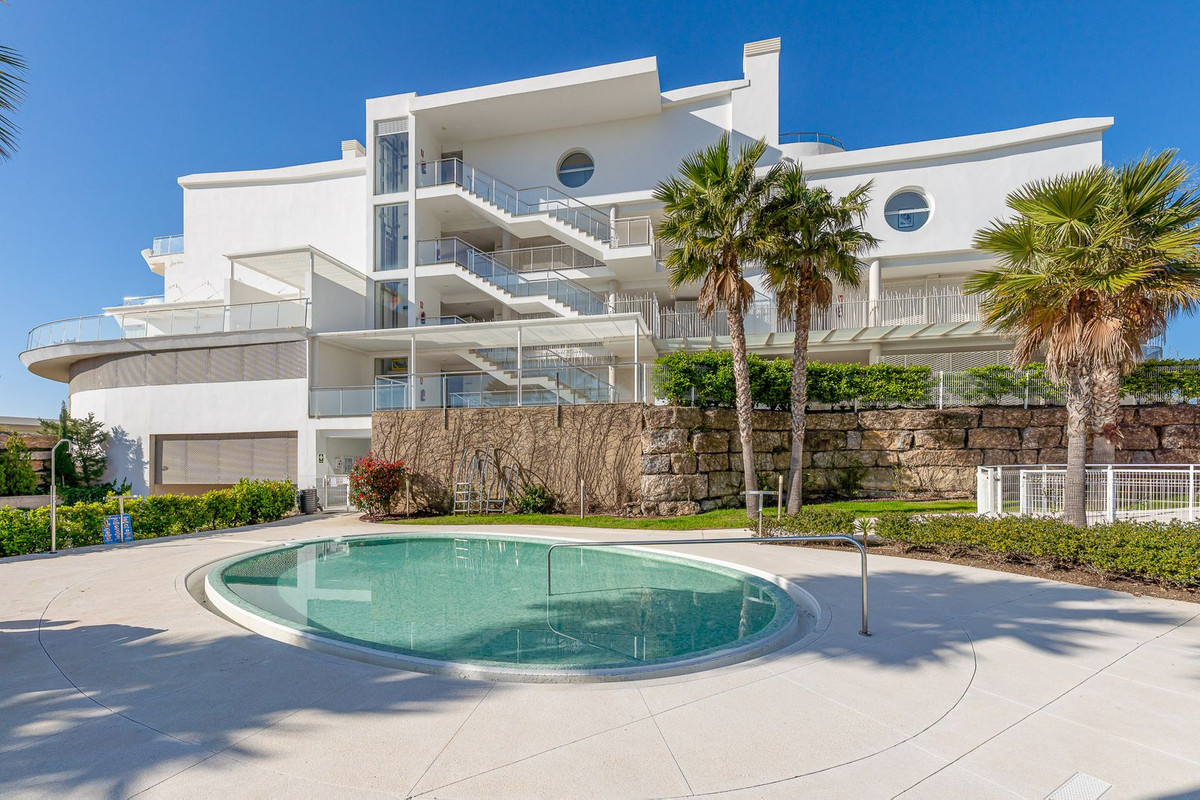 Property main view 64