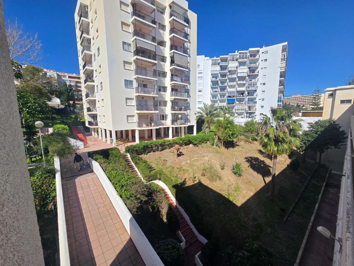 Appartement te koop in Benalmadena | 2 slaapkamers H5341753