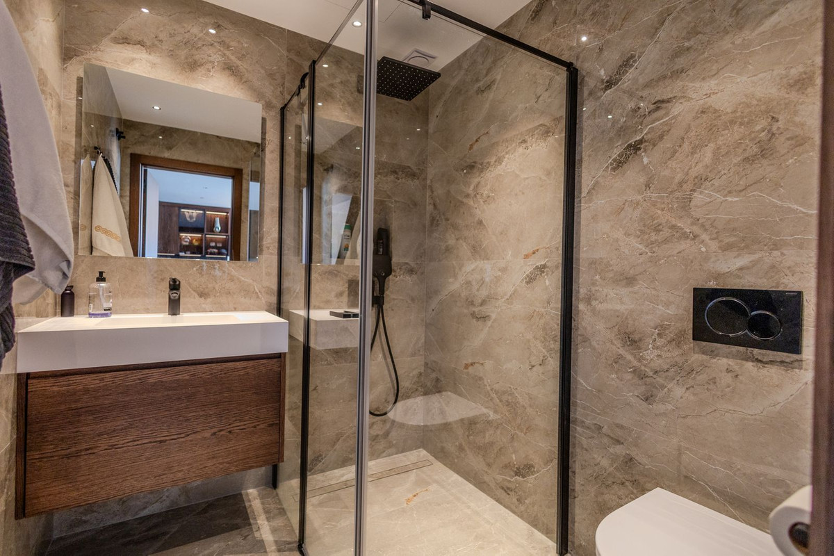 Appartement te koop in Benalmadena | 2 slaapkamers H5354959