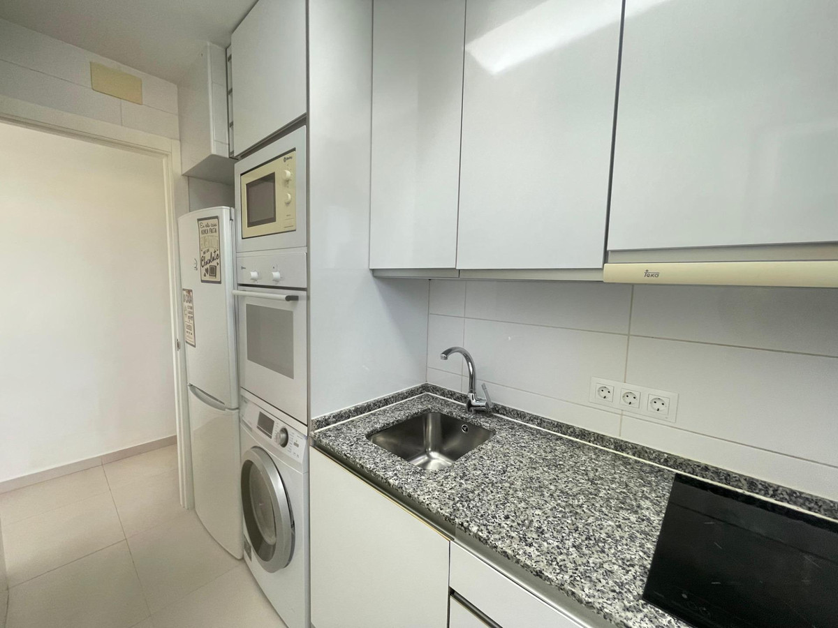 Appartement te koop in Benalmadena | 1 slaapkamers H5360365