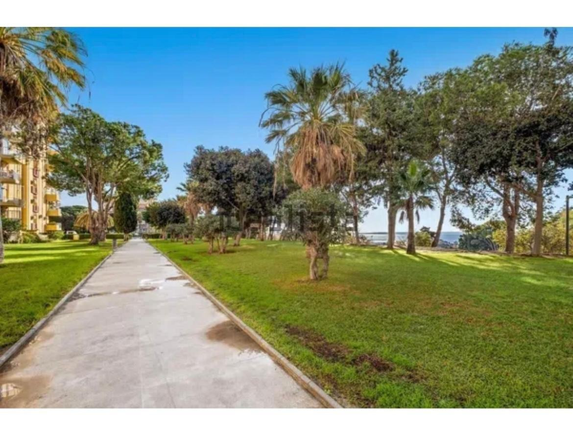 Appartement te koop in Benalmadena | 1 slaapkamers H5360365