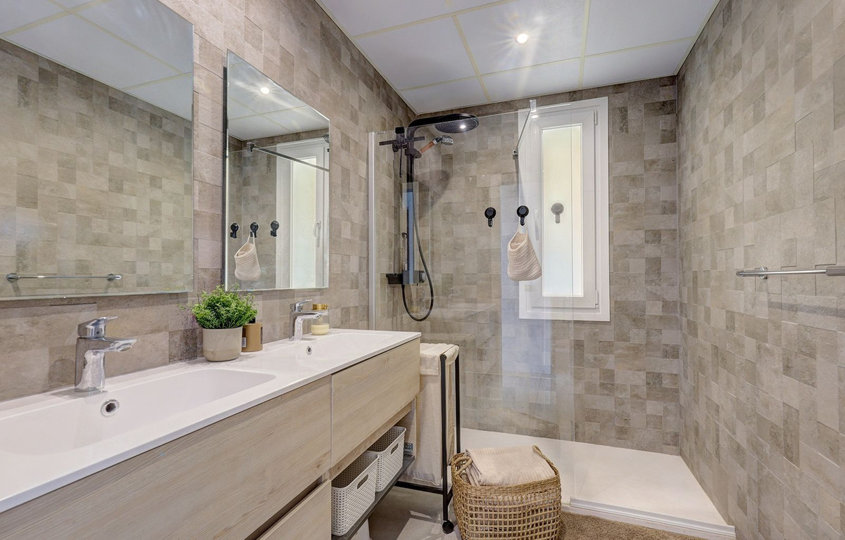 Appartement te koop in Benalmadena | 3 slaapkamers H5361442