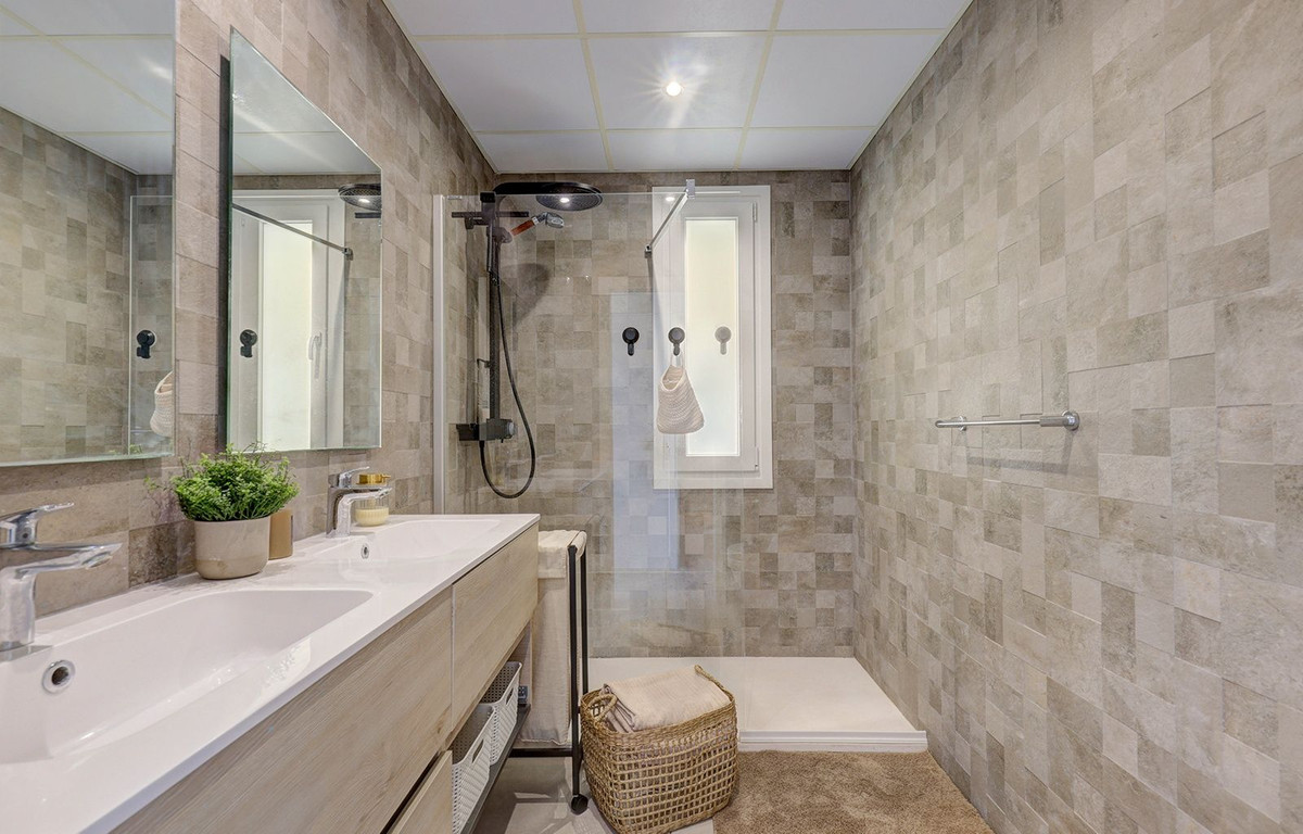 Appartement te koop in Benalmadena | 3 slaapkamers H5361442