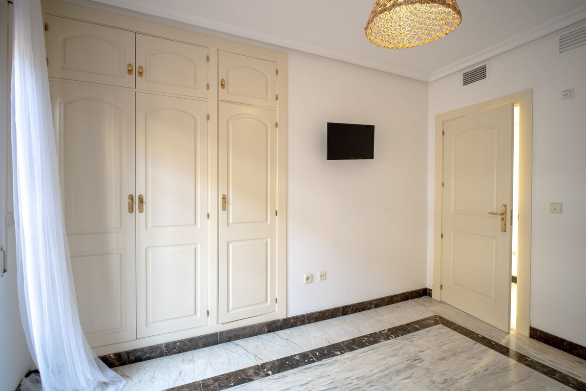 Appartement te koop in Benalmadena | 2 slaapkamers H5365003