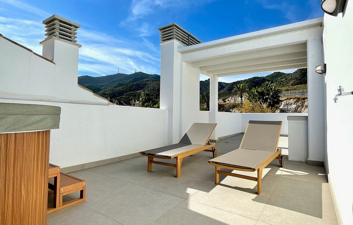 Appartement te koop in Benalmadena | 3 slaapkamers H5379901