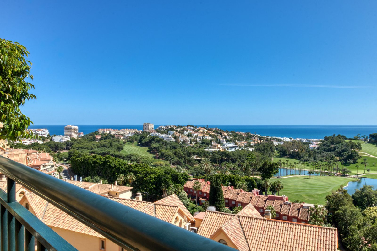 Penthouse te koop in Benalmadena | 2 slaapkamers H5379925
