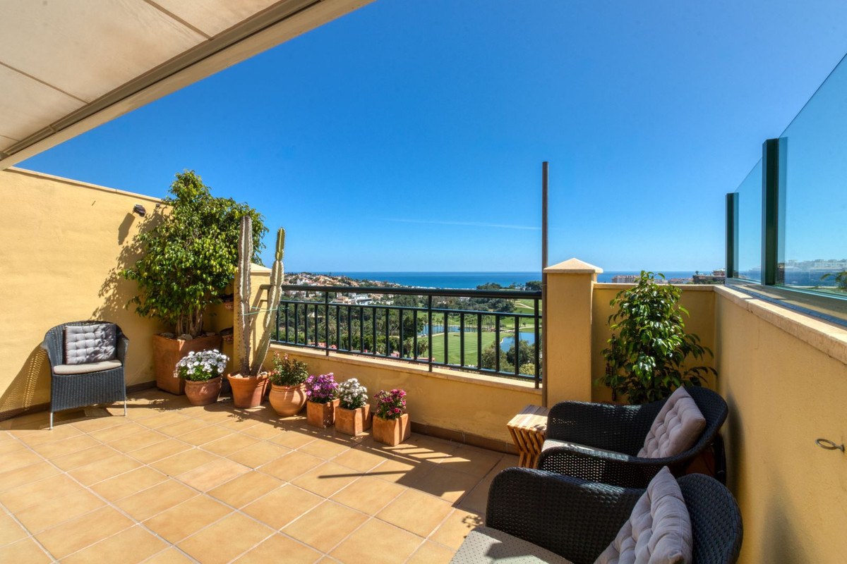 Penthouse te koop in Benalmadena | 2 slaapkamers H5379925