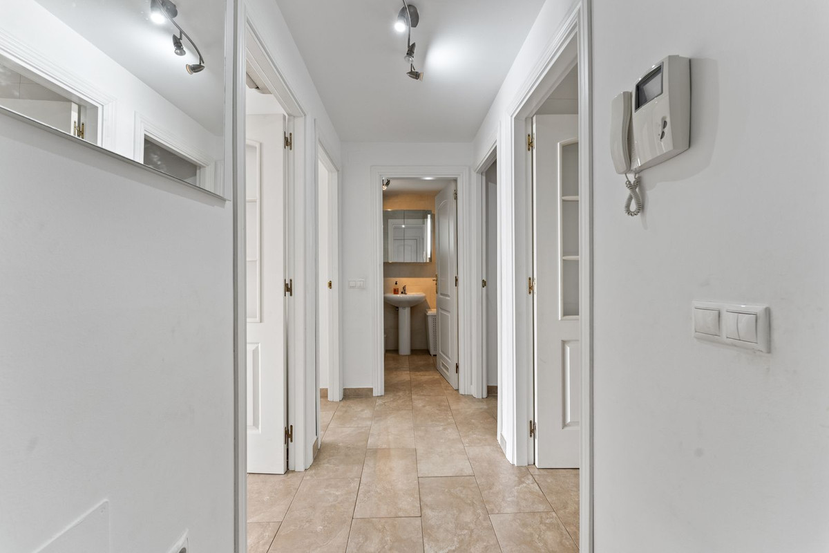 Appartement te koop in Benalmadena | 2 slaapkamers H5387872