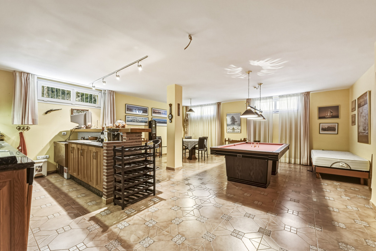 Appartement te koop in Benalmadena | 5 slaapkamers H5395195
