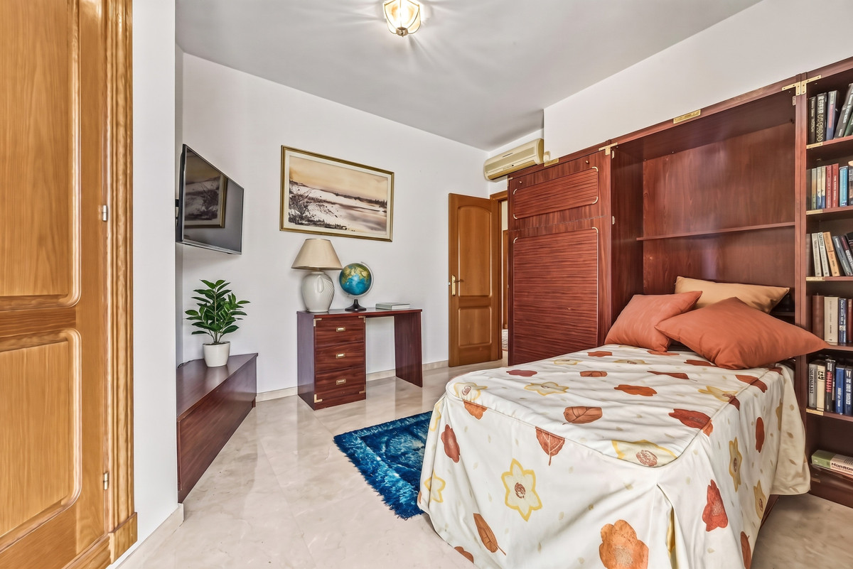 Appartement te koop in Benalmadena | 5 slaapkamers H5395195
