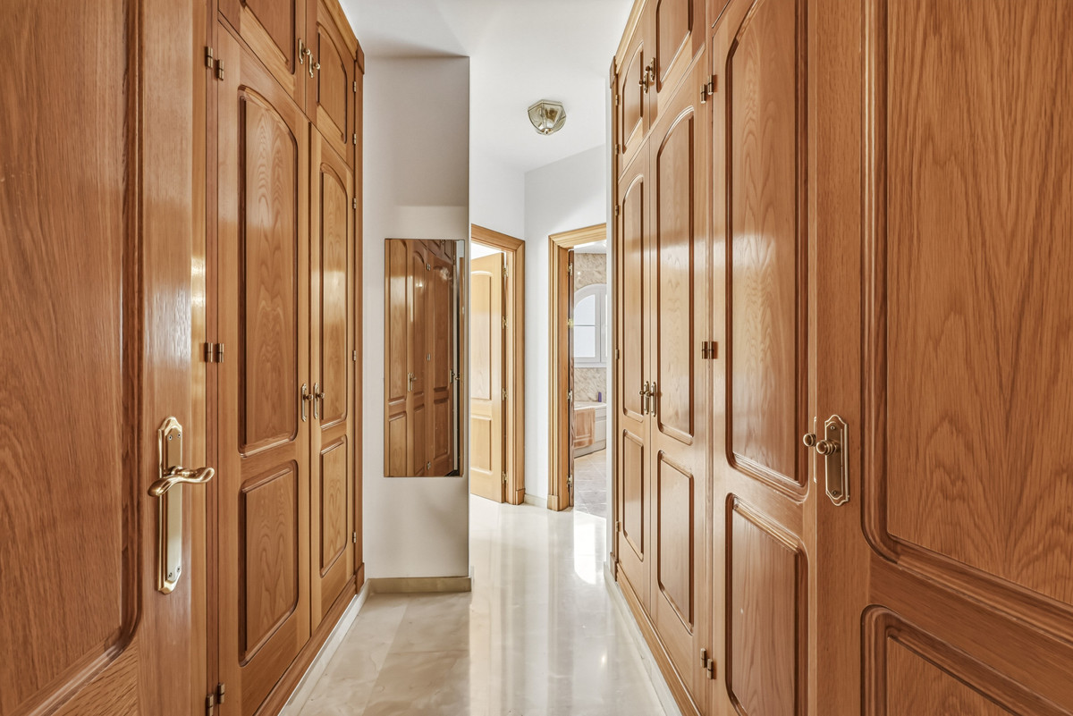 Appartement te koop in Benalmadena | 5 slaapkamers H5395195