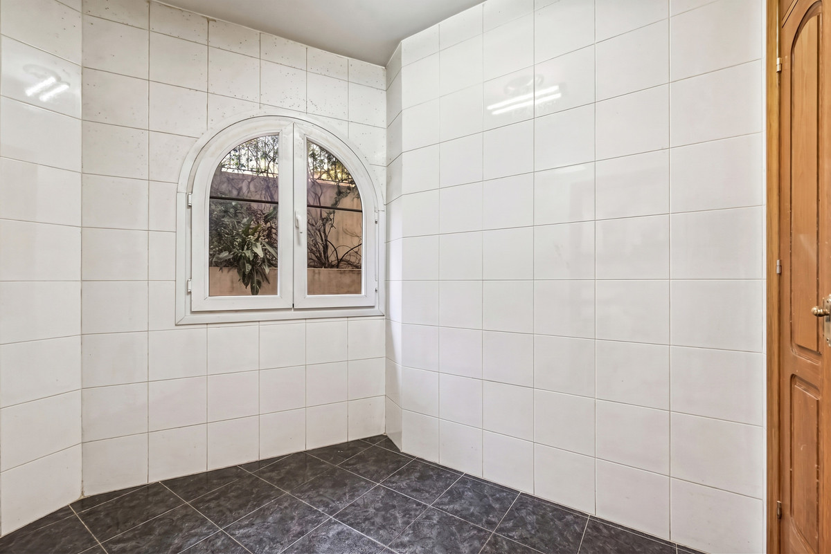 Appartement te koop in Benalmadena | 5 slaapkamers H5395195