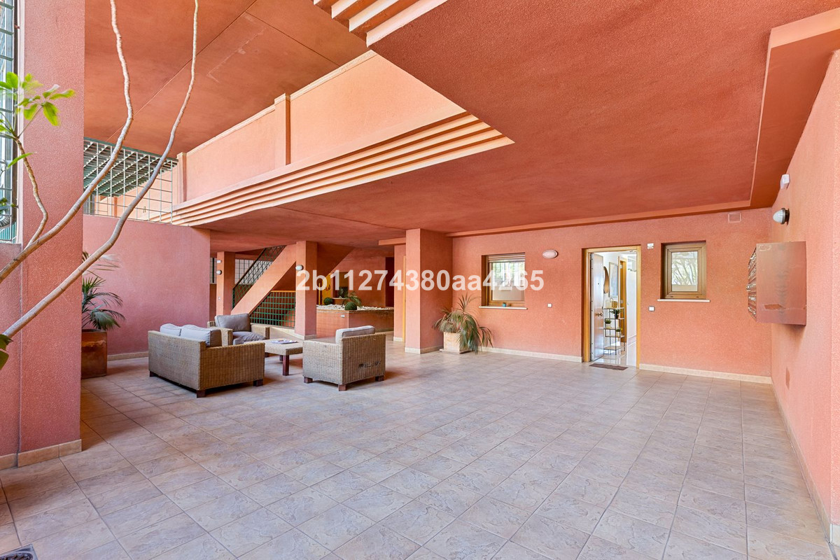 Appartement te koop in Benalmadena | 2 slaapkamers H5396680