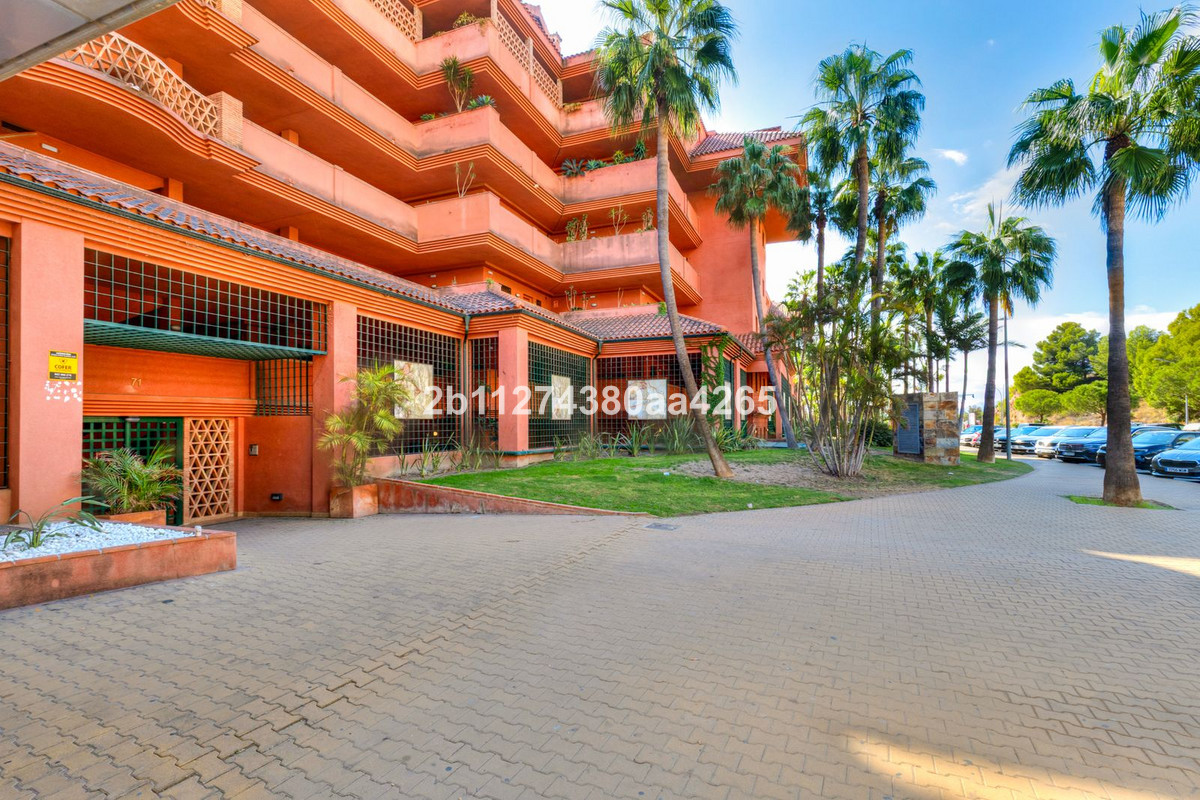 Appartement te koop in Benalmadena | 2 slaapkamers H5396680