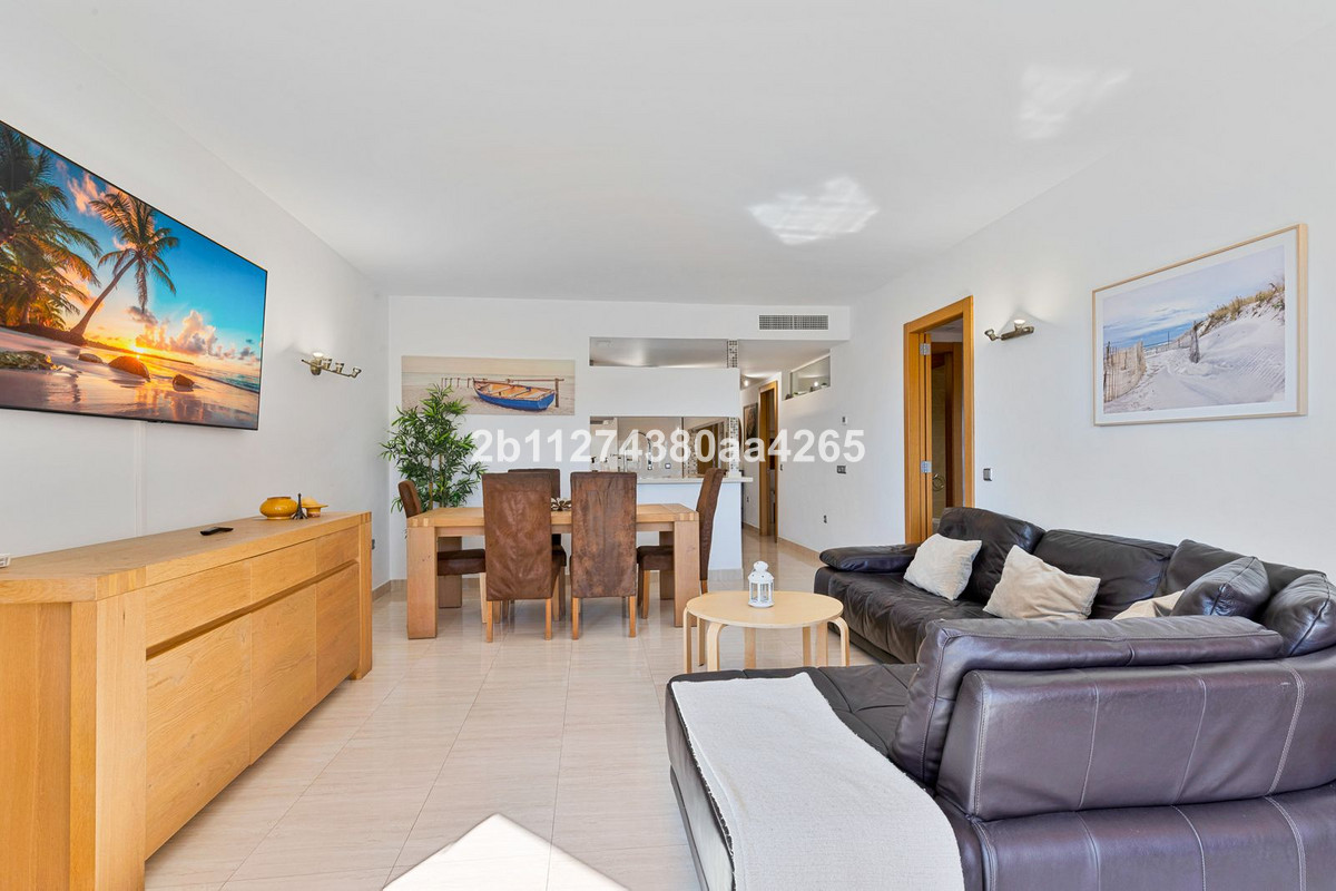 Appartement te koop in Benalmadena | 2 slaapkamers H5396680