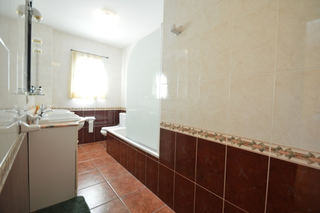 Huis te koop in Benalmadena | 6 slaapkamers H5401291