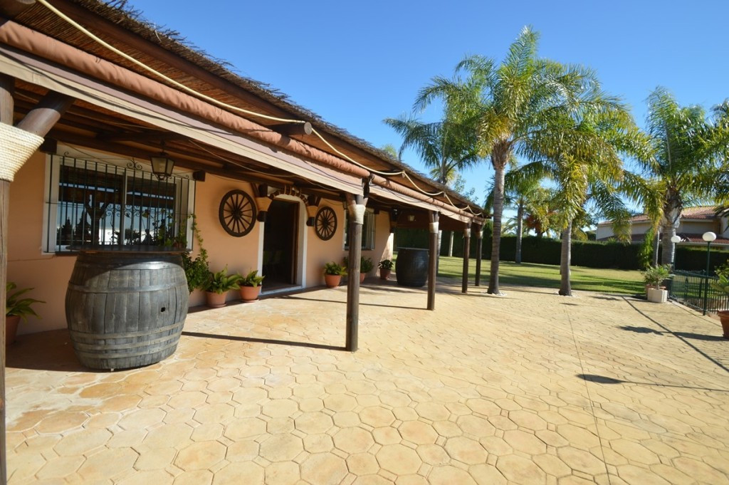 Huis te koop in Benalmadena | 6 slaapkamers H5401291