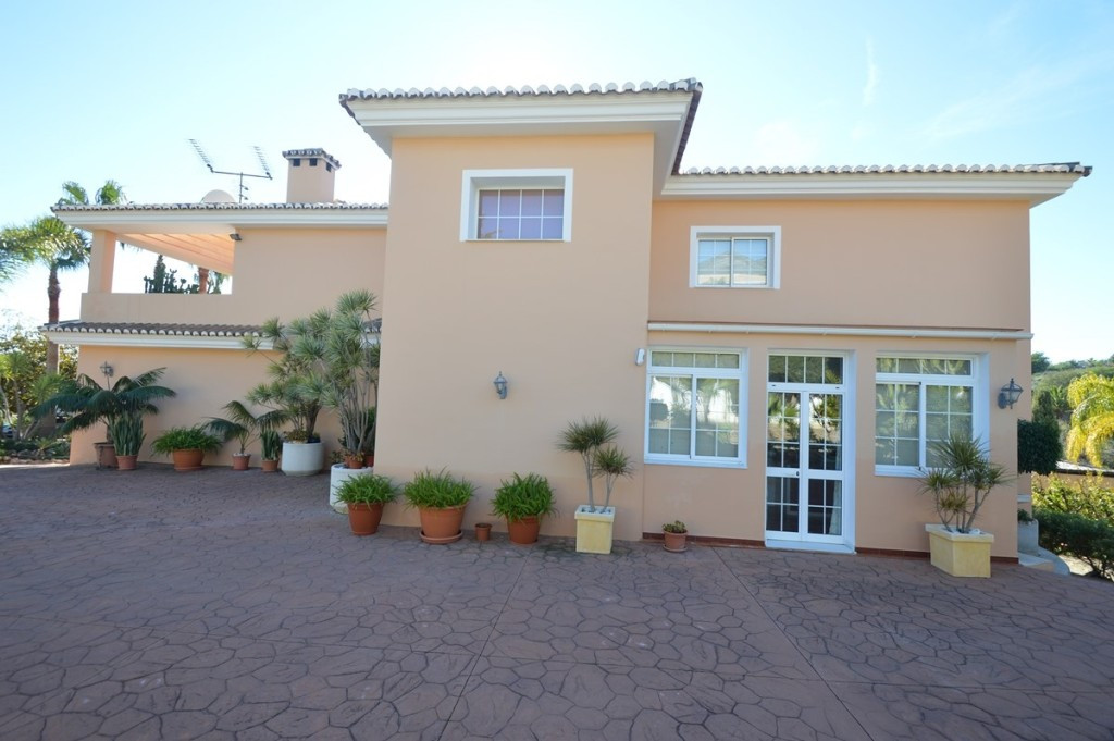 Huis te koop in Benalmadena | 6 slaapkamers H5401291