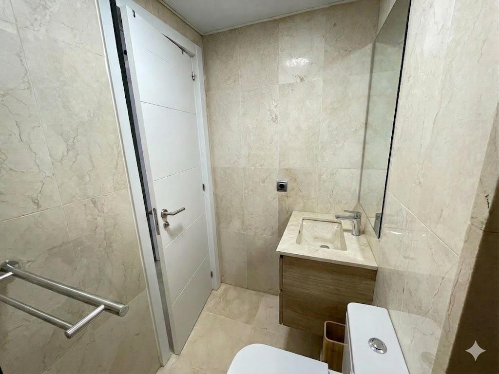 Appartement te koop in Benalmadena | 1 slaapkamers H5402725
