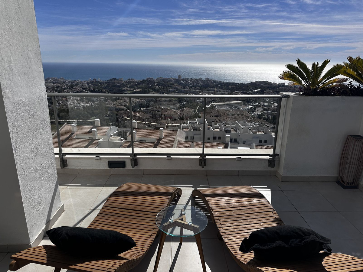 Appartement te koop in Benalmadena | 4 slaapkamers H5407771