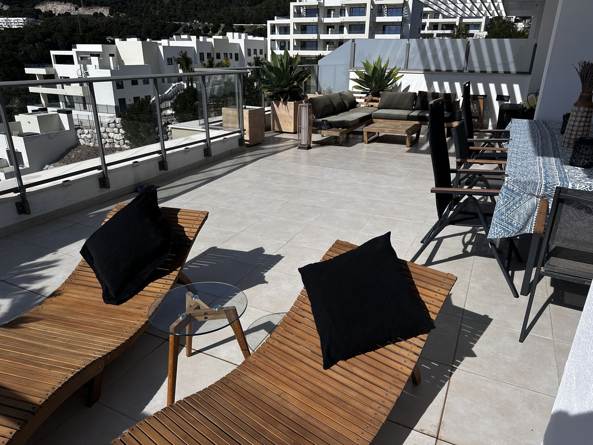 Appartement te koop in Benalmadena | 4 slaapkamers H5407771