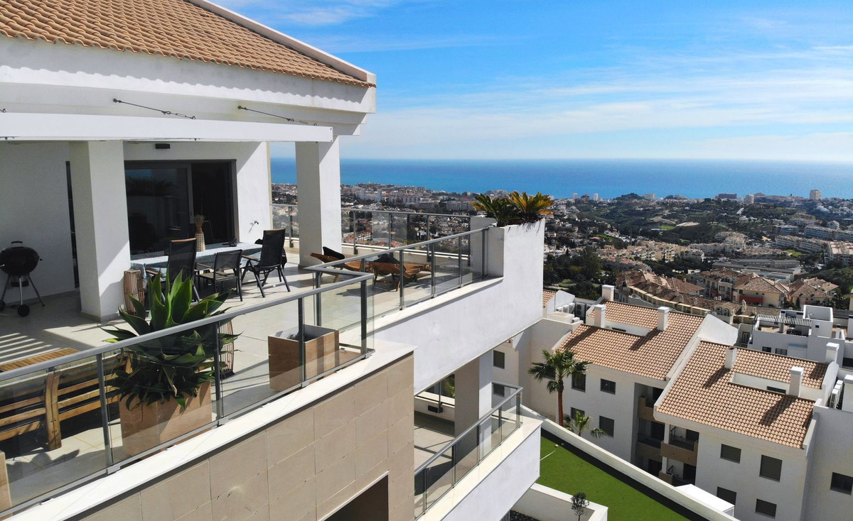 Appartement te koop in Benalmadena | 4 slaapkamers H5407771