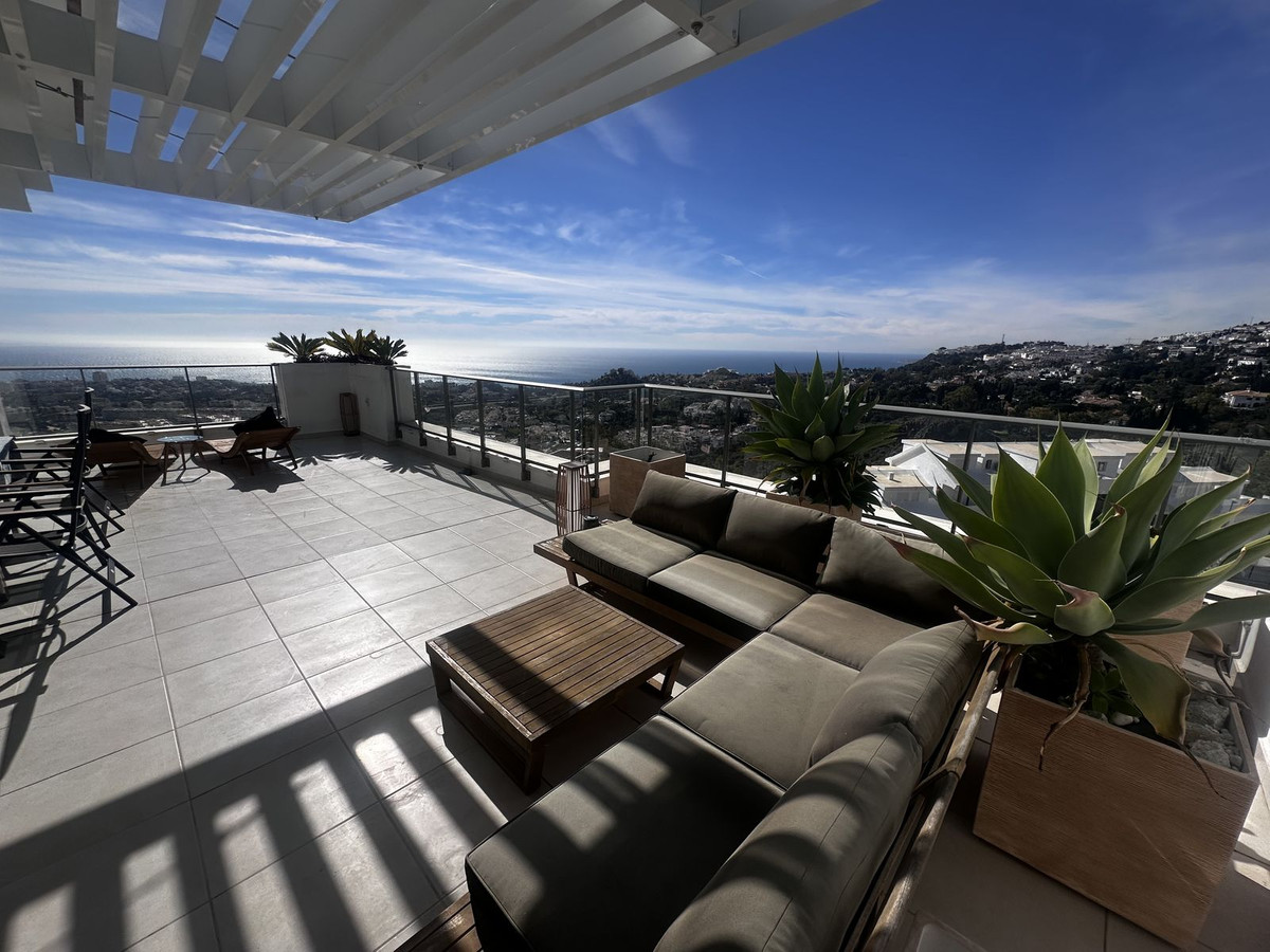 Appartement te koop in Benalmadena | 4 slaapkamers H5407771