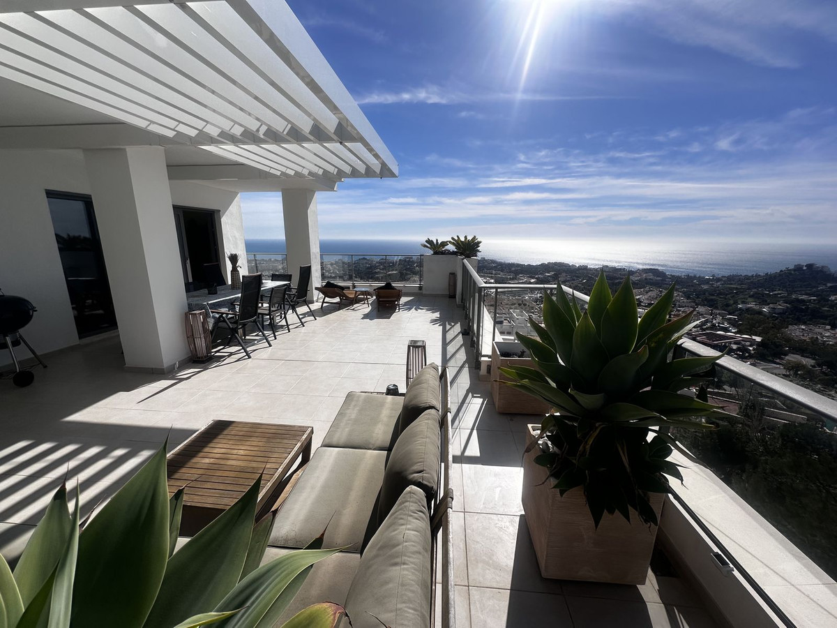 Appartement te koop in Benalmadena | 4 slaapkamers H5407771