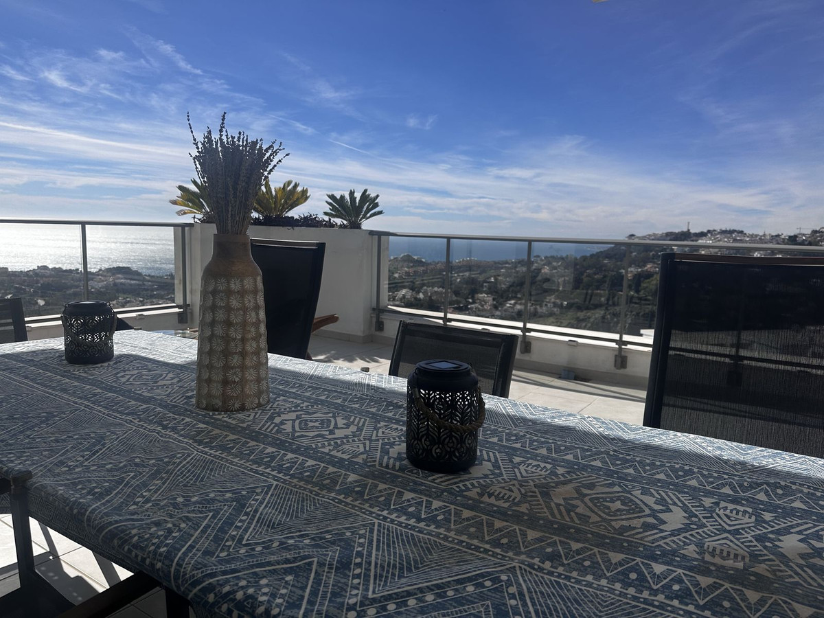 Appartement te koop in Benalmadena | 4 slaapkamers H5407771