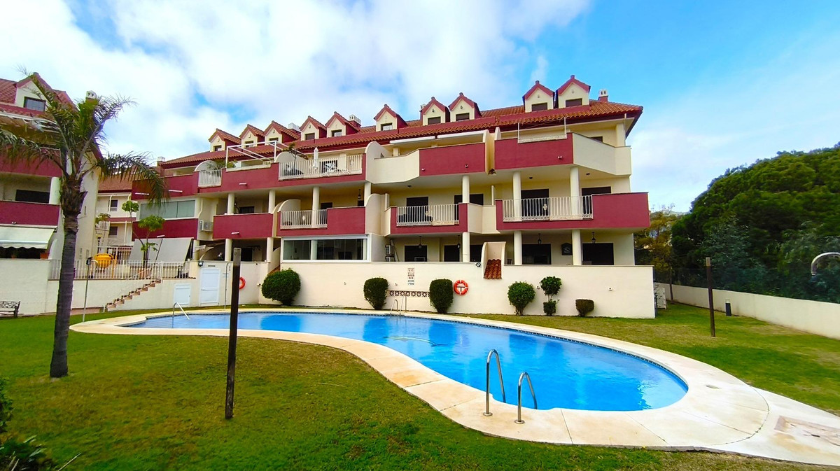 Appartement te koop in Benalmadena | 2 slaapkamers H5408098