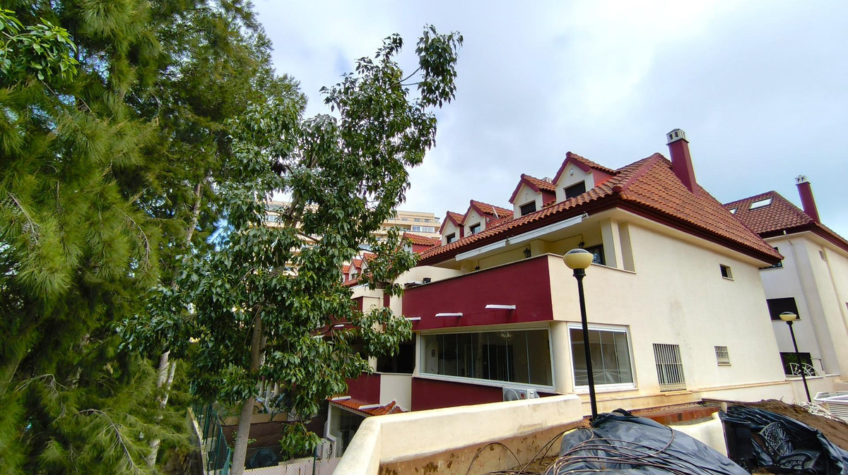 Appartement te koop in Benalmadena | 2 slaapkamers H5408098