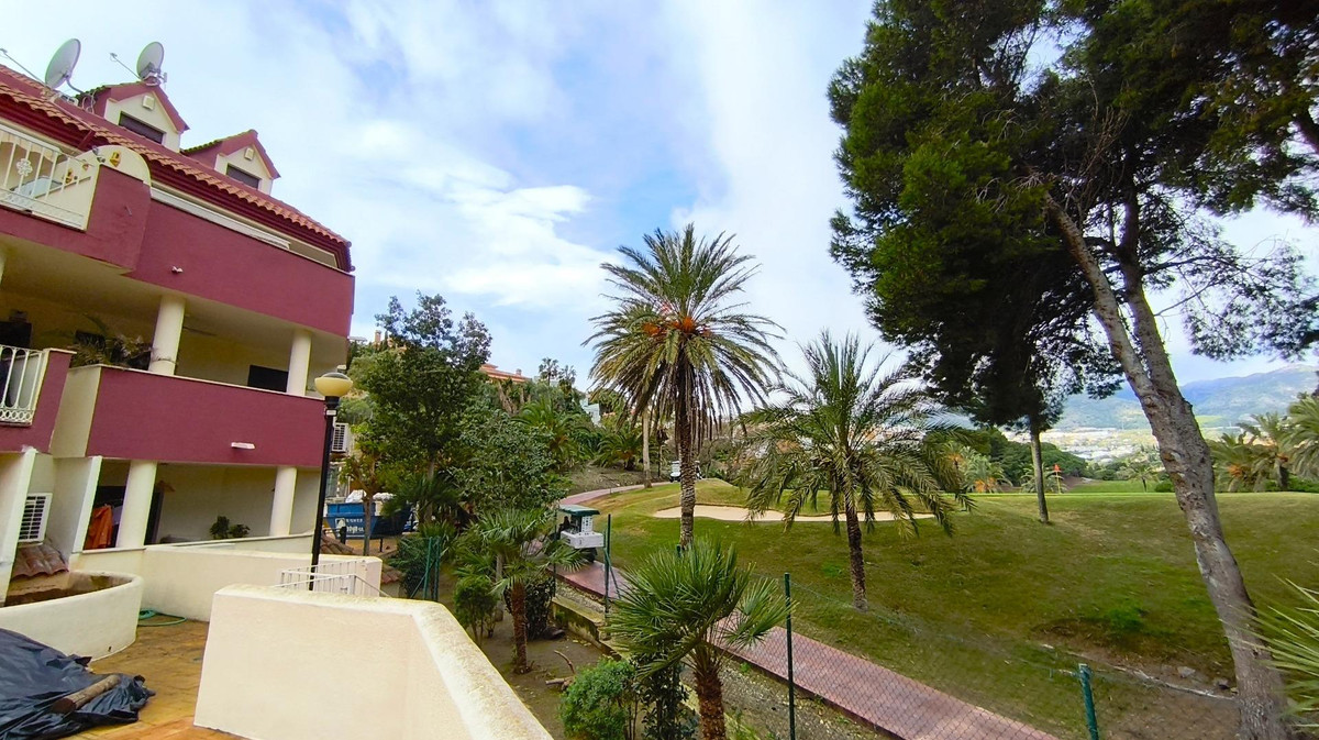 Appartement te koop in Benalmadena | 2 slaapkamers H5408098