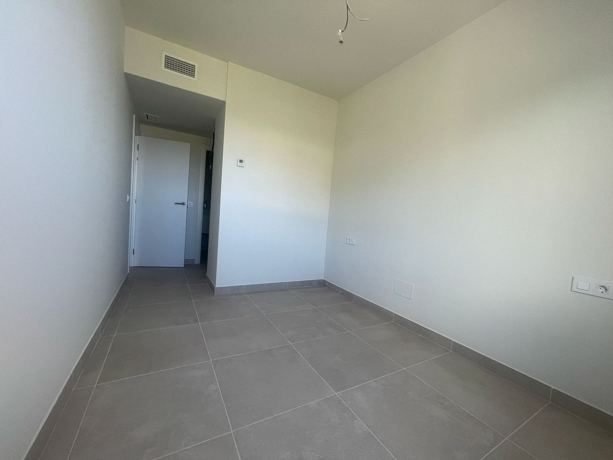 Appartement te koop in Benalmadena | 2 slaapkamers H5413480