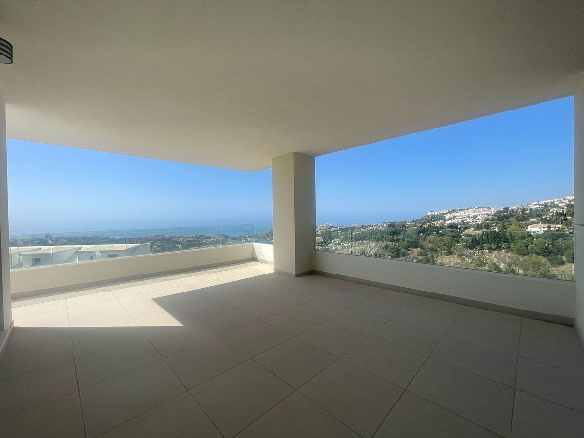 Appartement te koop in Benalmadena | 3 slaapkamers H5413495