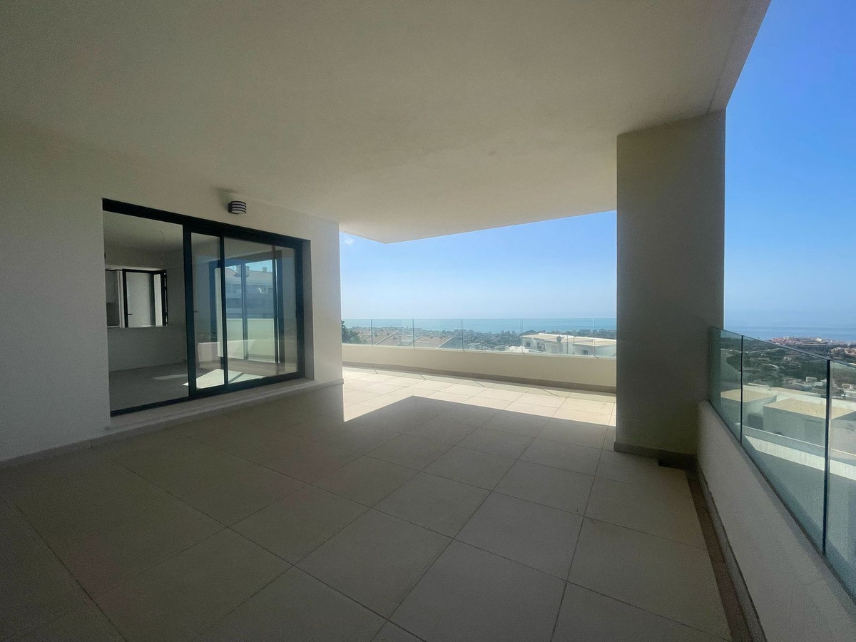 Appartement te koop in Benalmadena | 3 slaapkamers H5413495