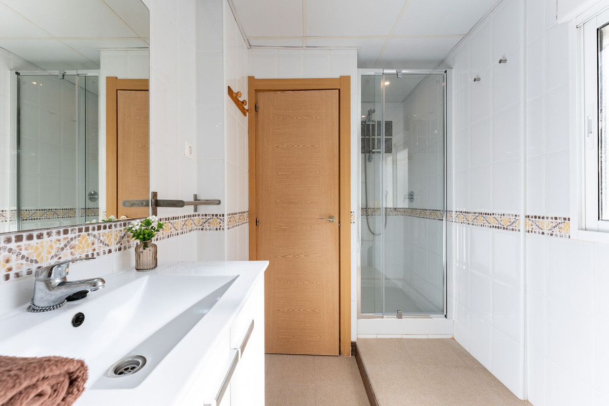 Appartement te koop in Benalmadena | 2 slaapkamers H5426035