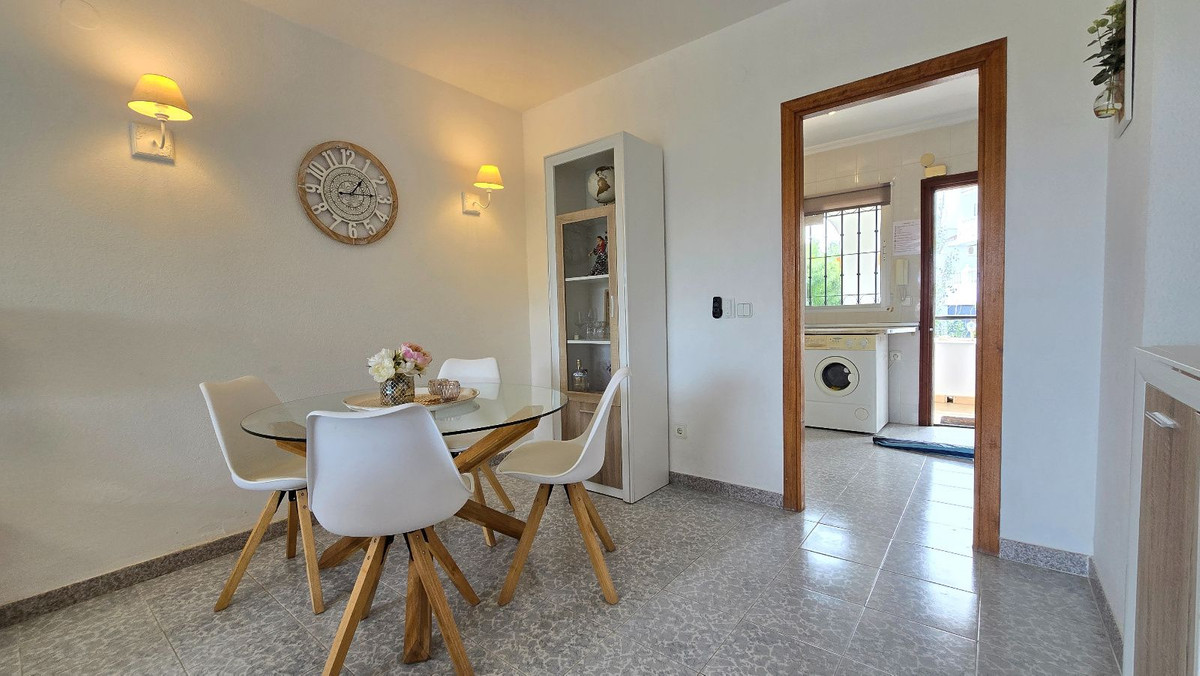 Appartement te koop in Benalmadena | 2 slaapkamers H5426350