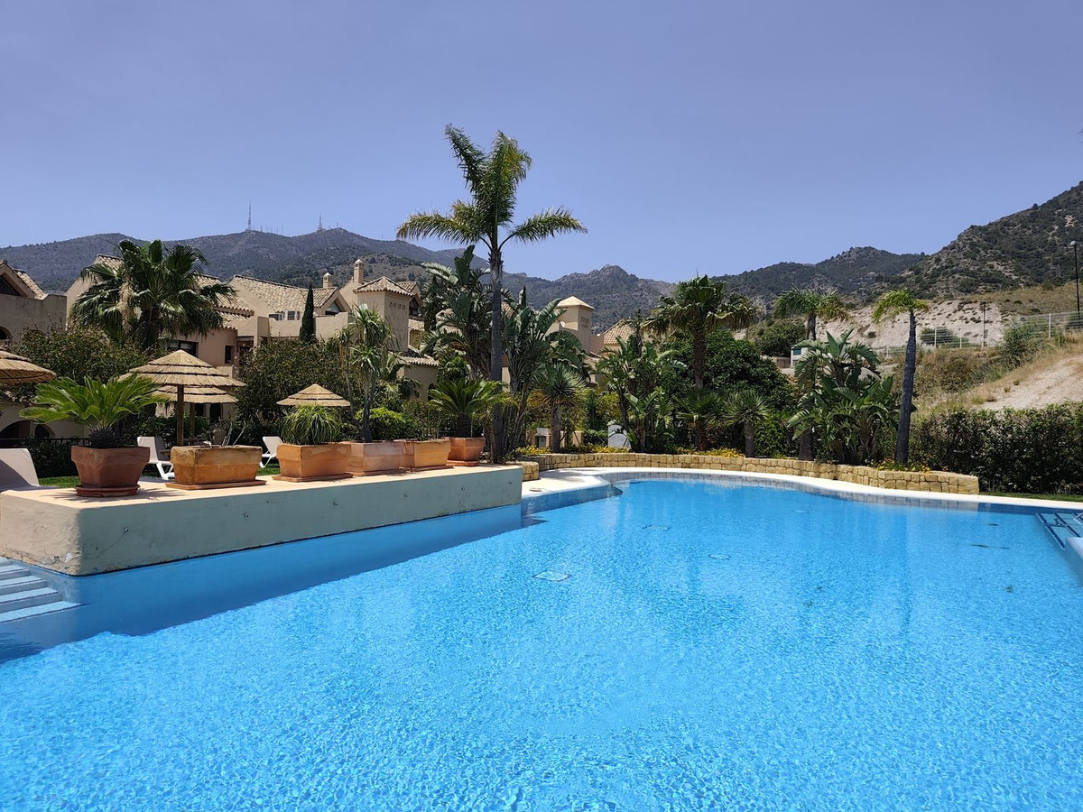 Appartement te koop in Benalmadena | 2 slaapkamers H5427253