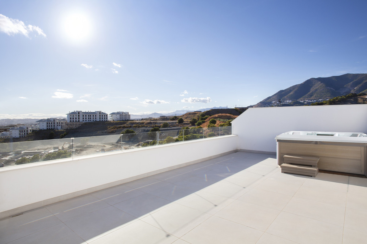 Penthouse te koop in Benalmadena | 2 slaapkamers H5427427