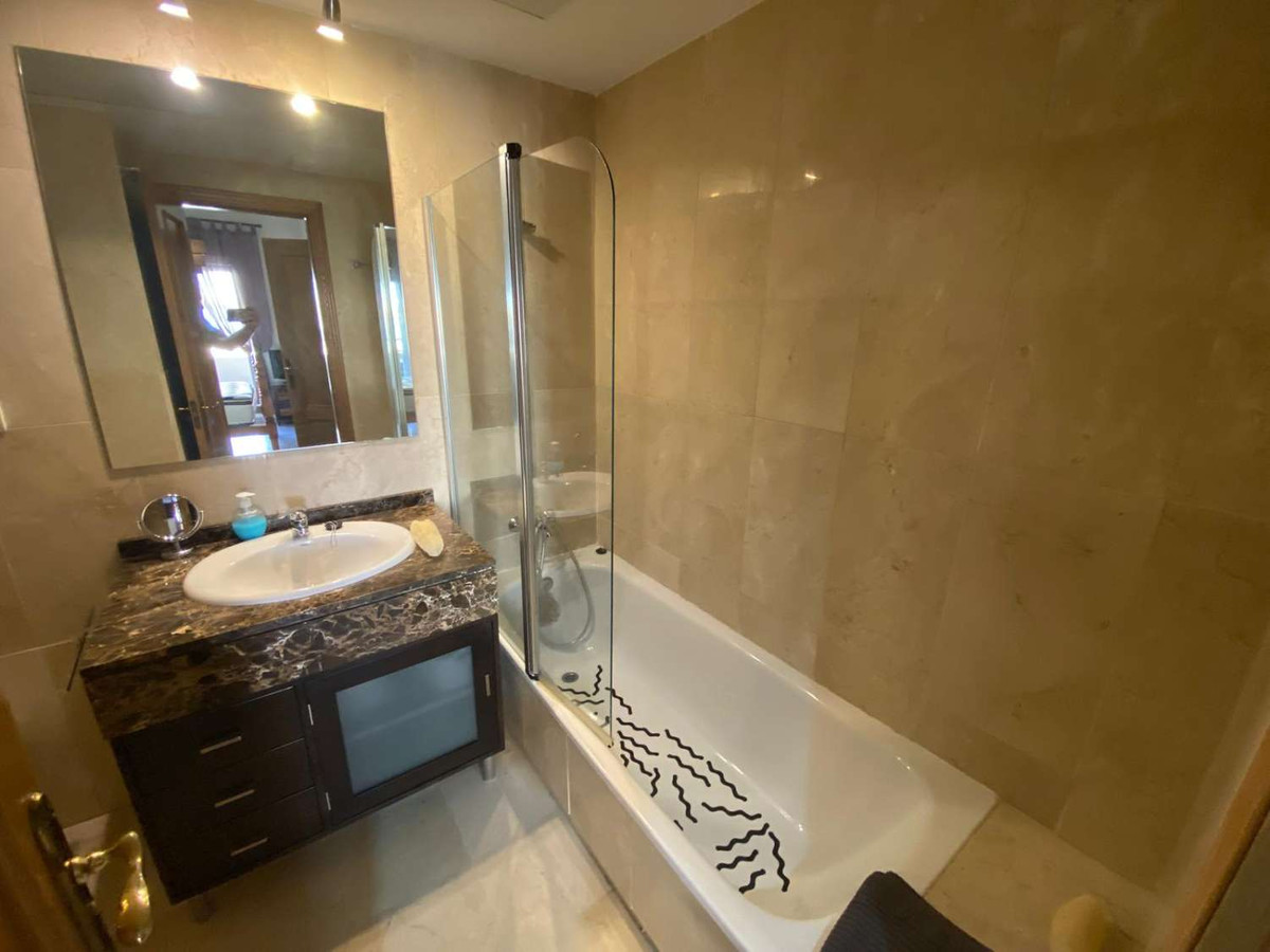 Appartement te koop in Benalmadena | 1 slaapkamers H5429692