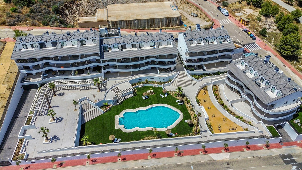 Appartement te koop in Benalmadena | 3 slaapkamers H5433097