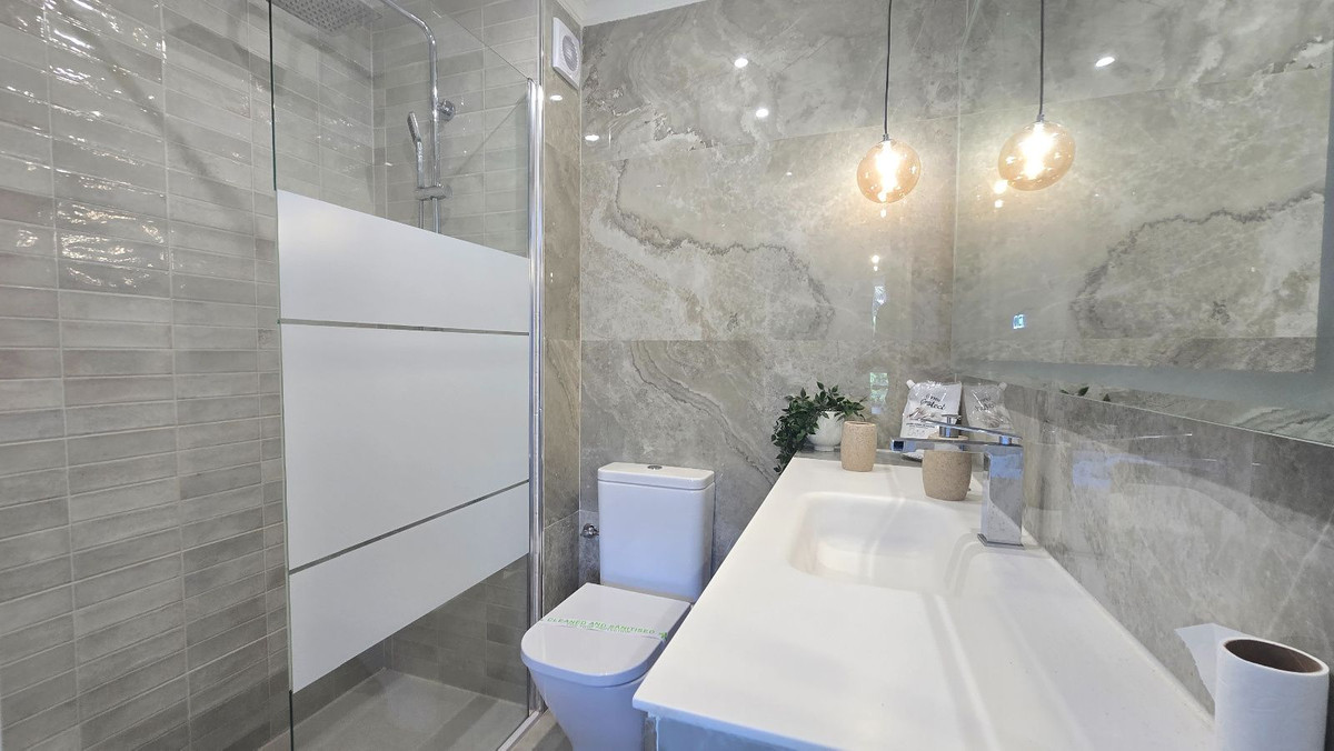 Appartement te koop in Benalmadena | 2 slaapkamers H5439022