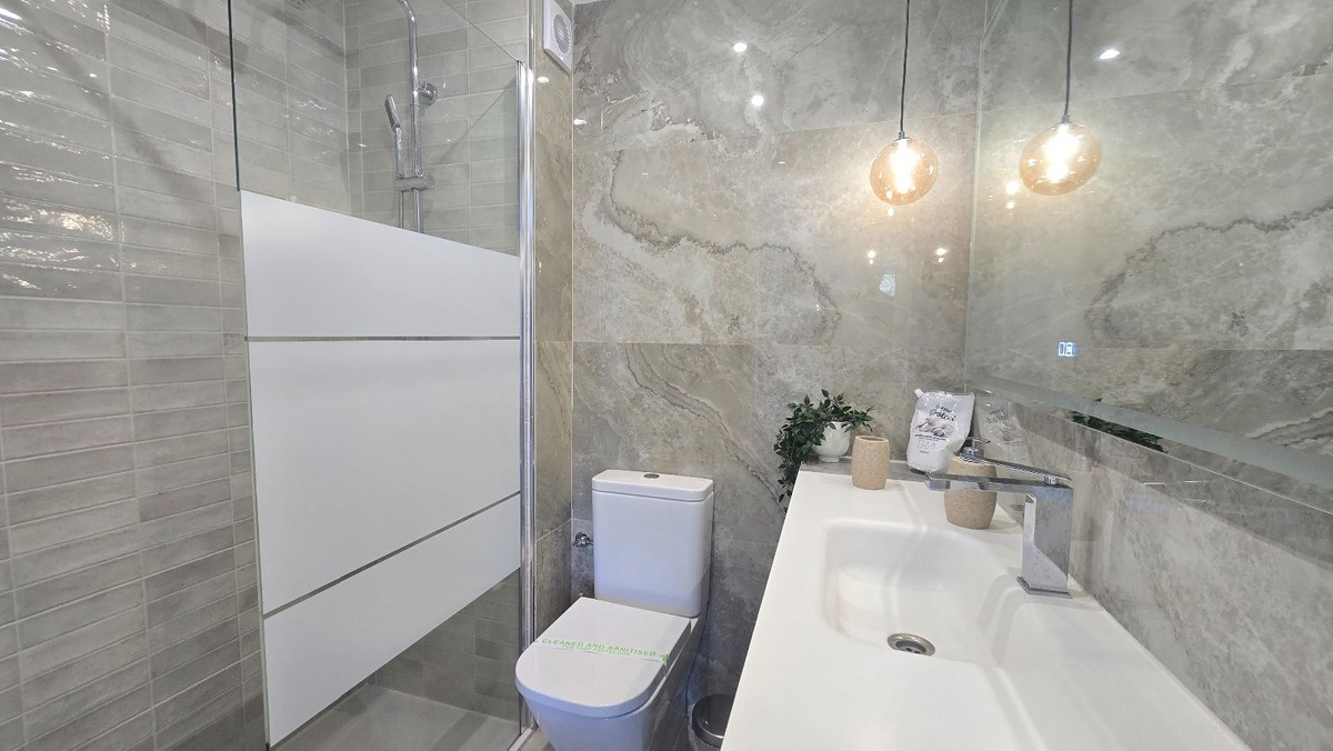 Appartement te koop in Benalmadena | 2 slaapkamers H5439022